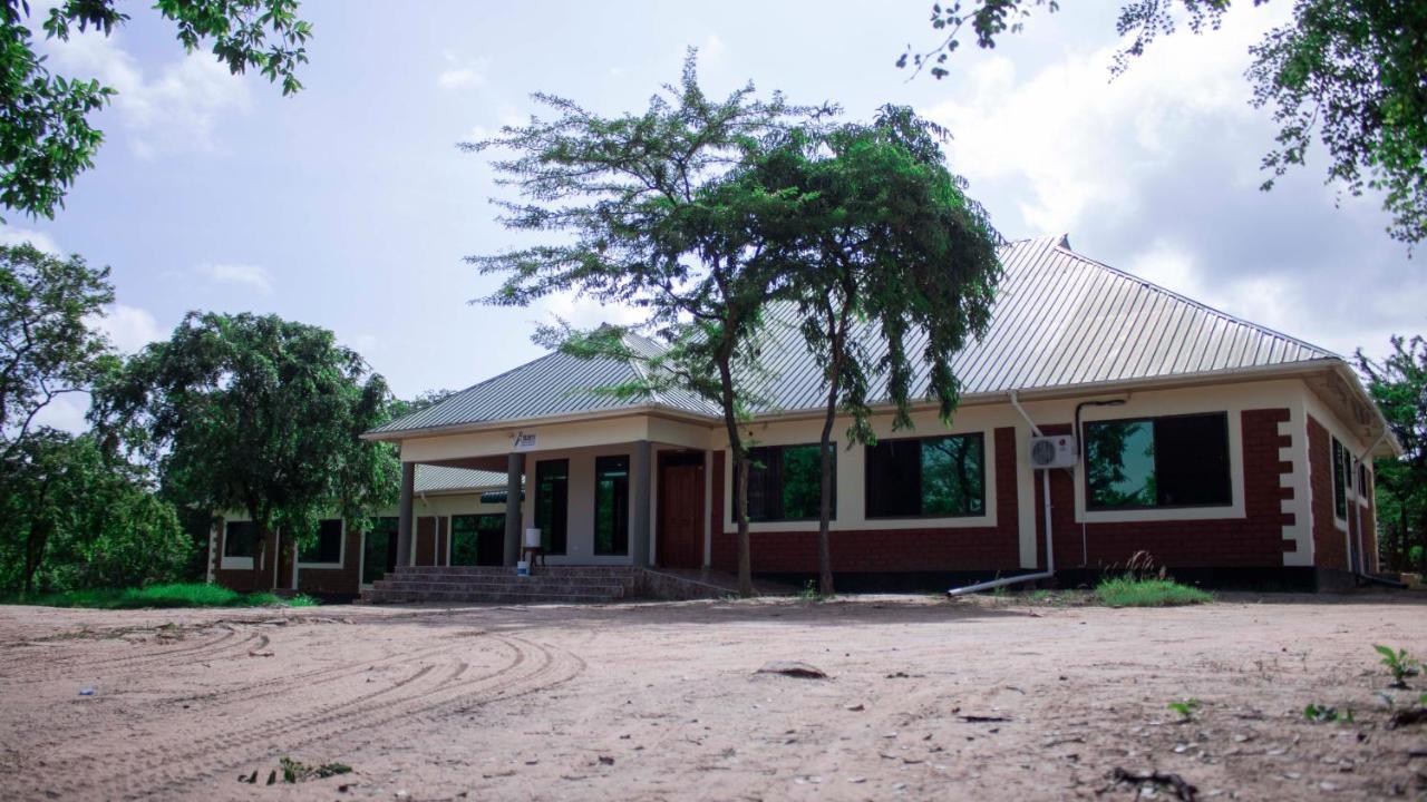 Mantis Lodge & Camping Site Morogoro エクステリア 写真
