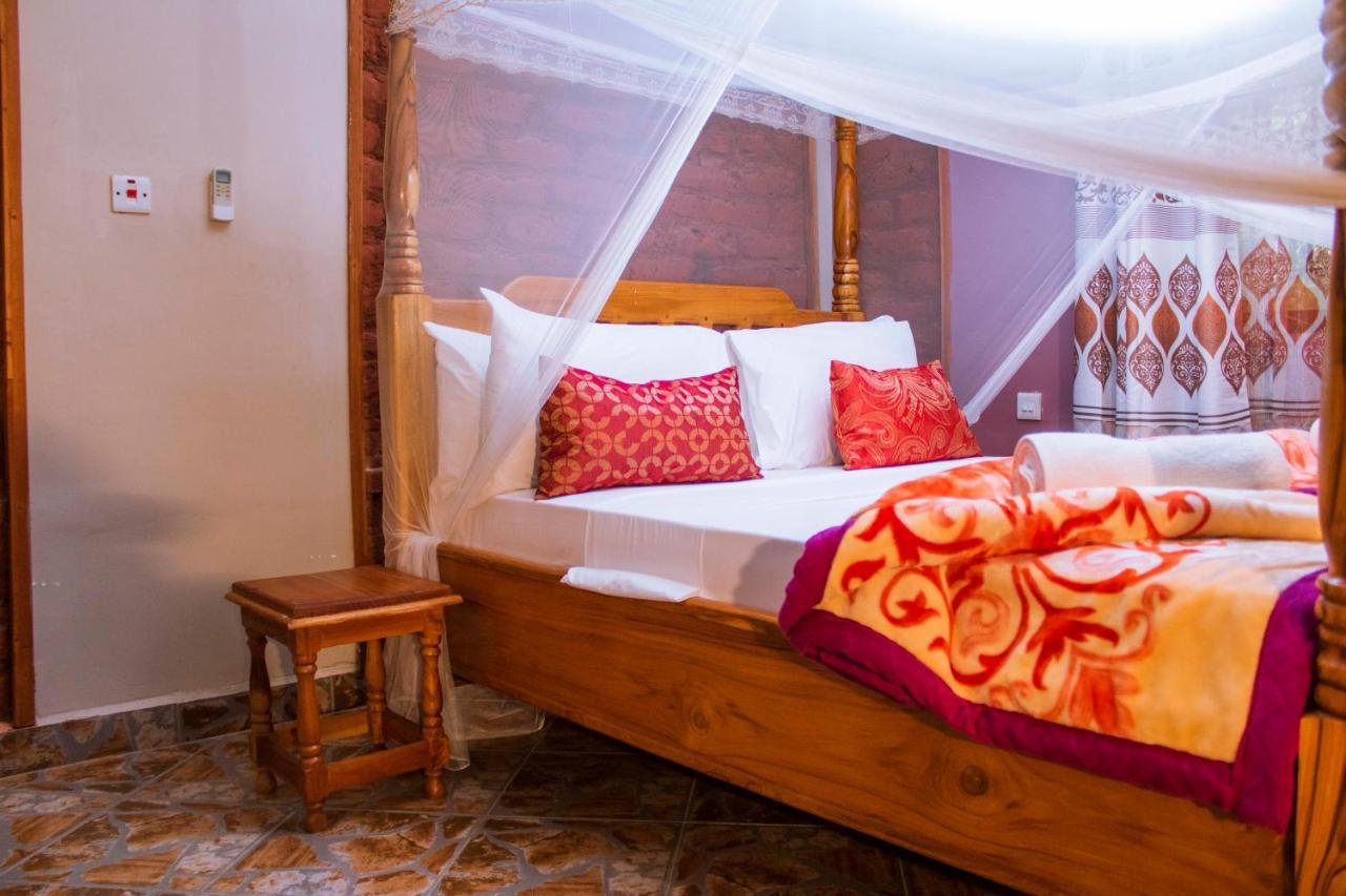 Mantis Lodge & Camping Site Morogoro エクステリア 写真